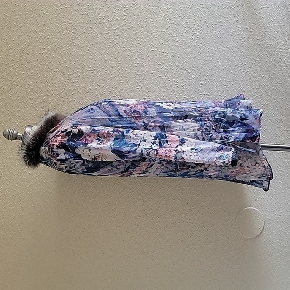 VINTAGE Floral Silk Blend Blouse - Picture 4 of 7